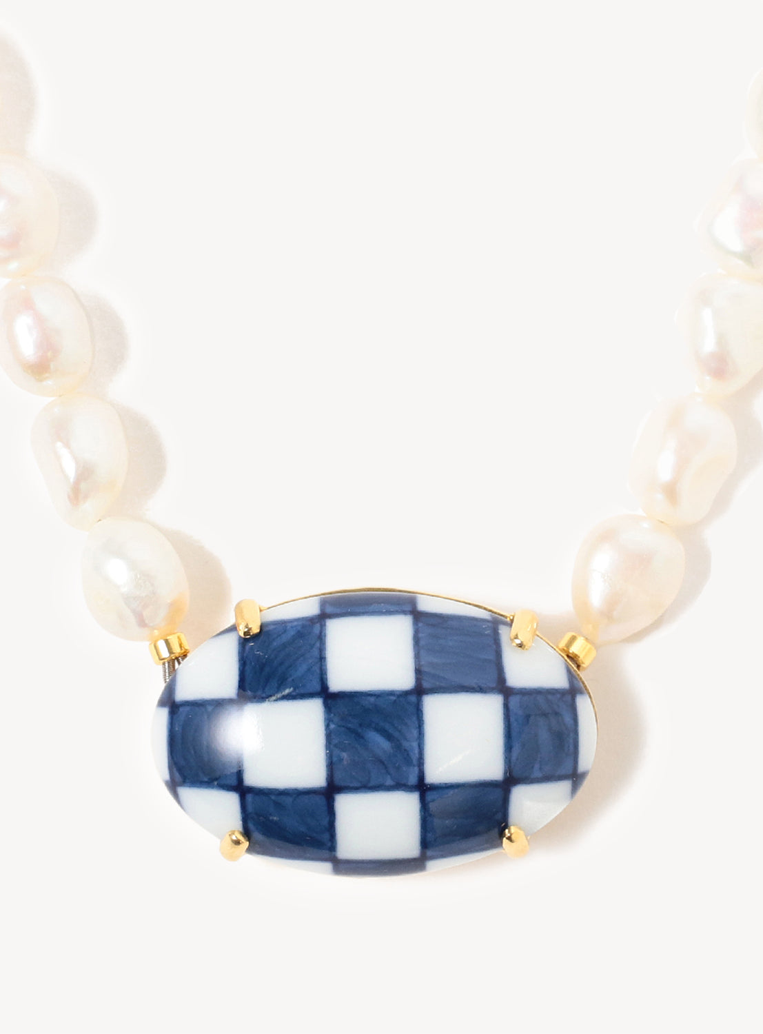 Arita Short Necklace