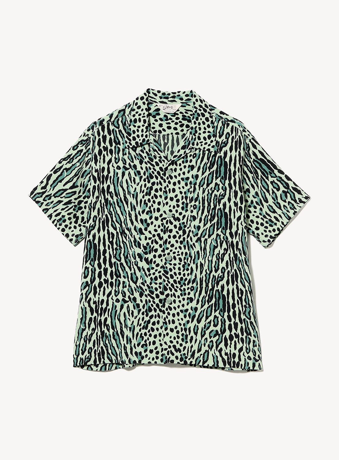 The STAR OF HOLLYWOOD High-Density Rayon Open Shirt "OCELOT," a short-sleeve button-up featuring a green and black animal print reminiscent of vintage ocelot patterns, is laid flat on a white background.