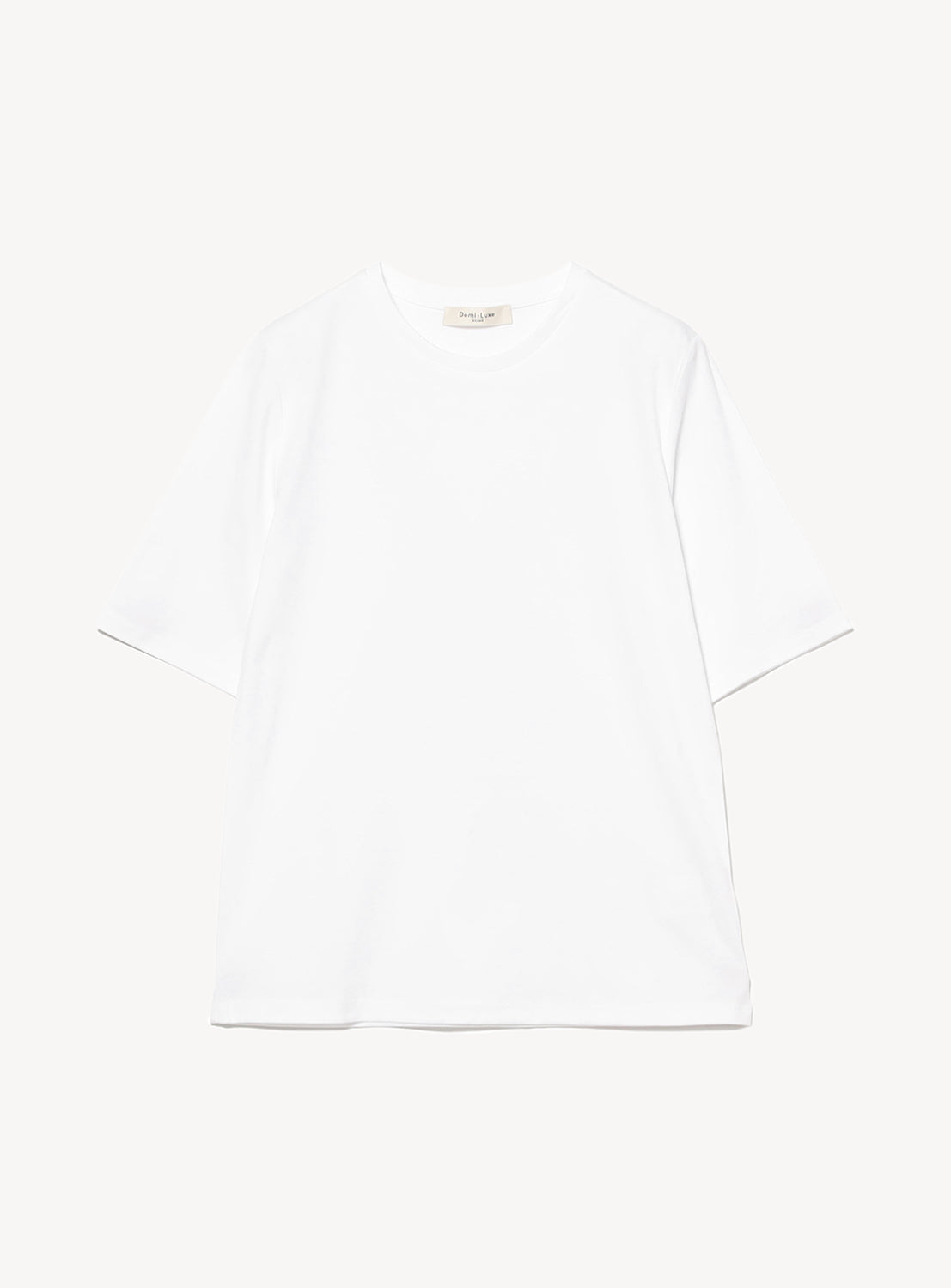 White short-sleeve t-shirt with a relaxed fit and crew neck.