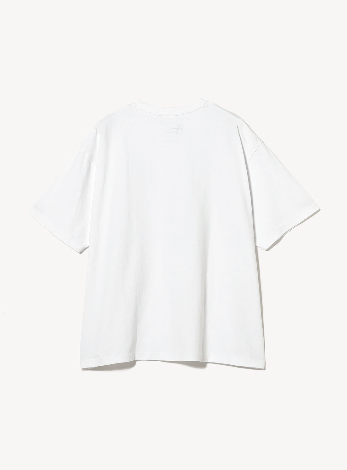 Hannah Robinson T-shirt 02