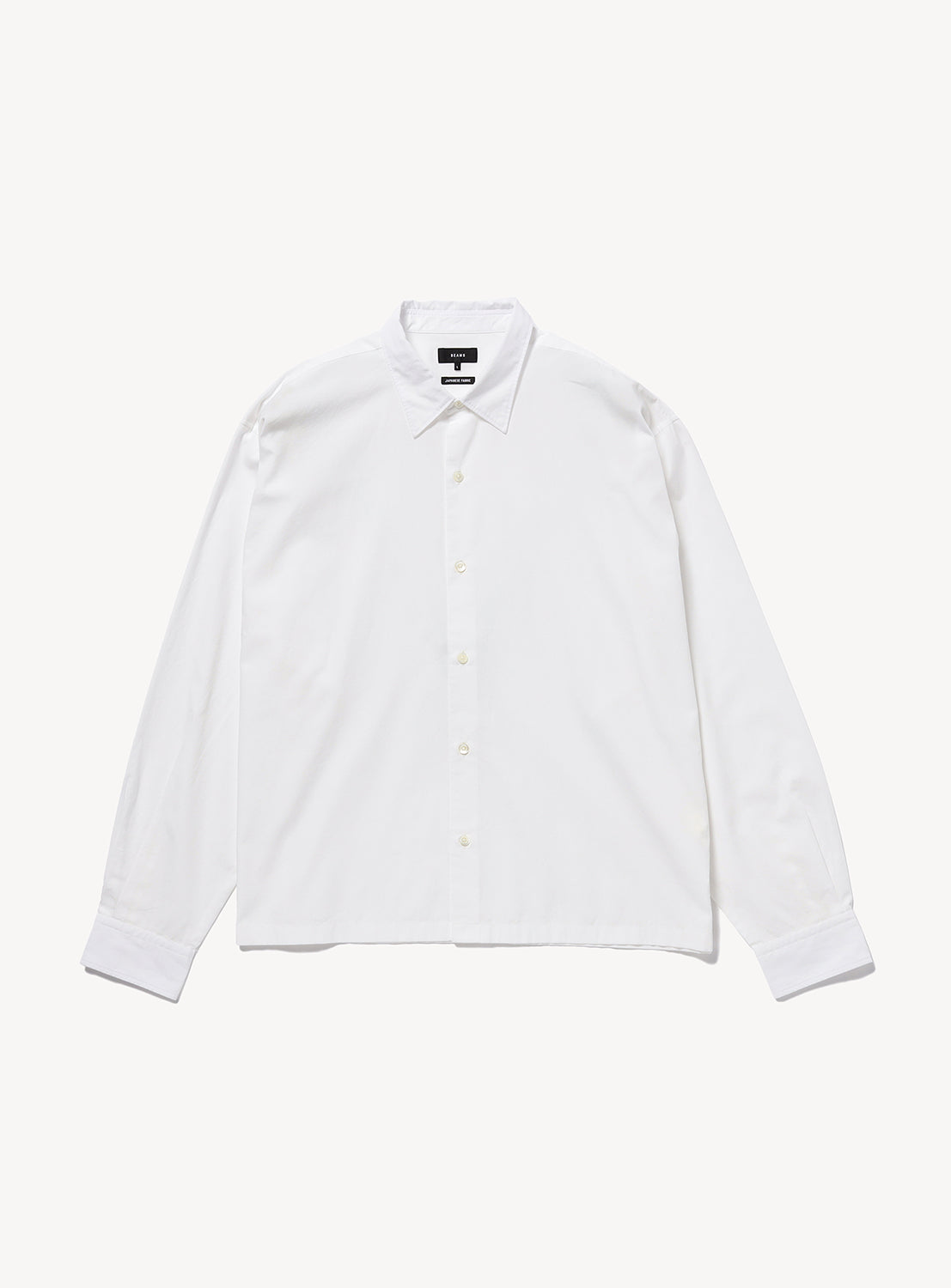 BEAMS white Broadcloth Shirt with long sleeves, a regular collar, and classic cuffs.