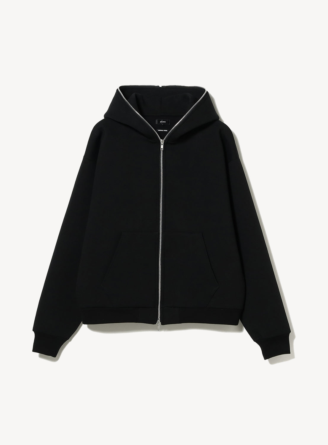 Full-Face Wide Short Fit Zip-Up Hoodie