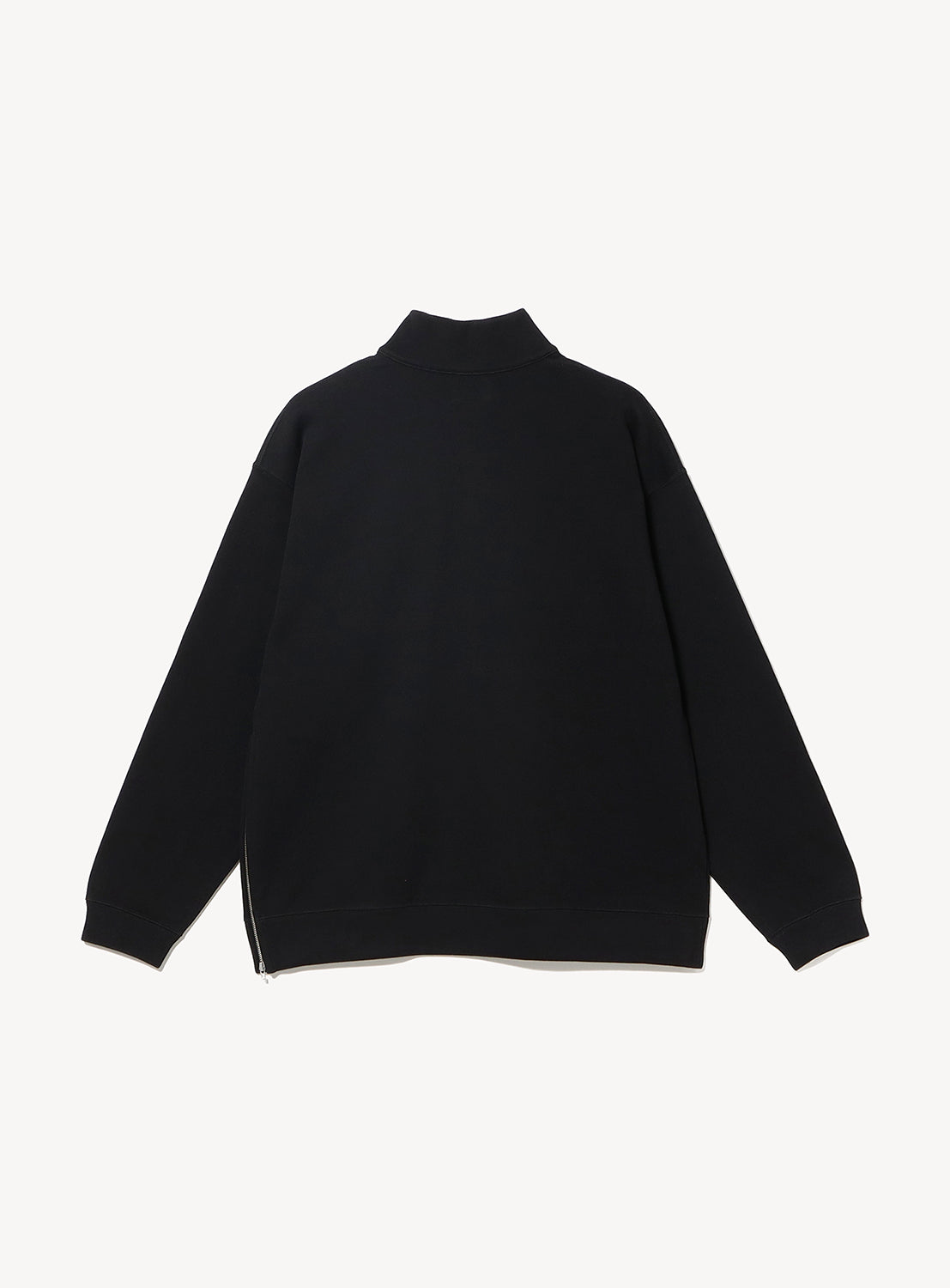 BEAMS Side Zip Up Sweater Shirt in a black double-knit, cropped mock-neck silhouette with a visible silver zipper along the side hem.