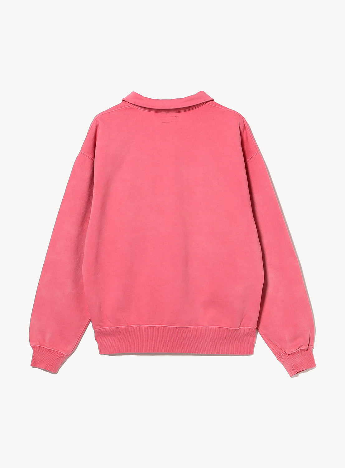 Back view of the BEAMS Faded Souvenir Half Zip Pullover, a vintage-inspired, pink half-zip with a collar, cropped silhouette, and ribbed cuffs.