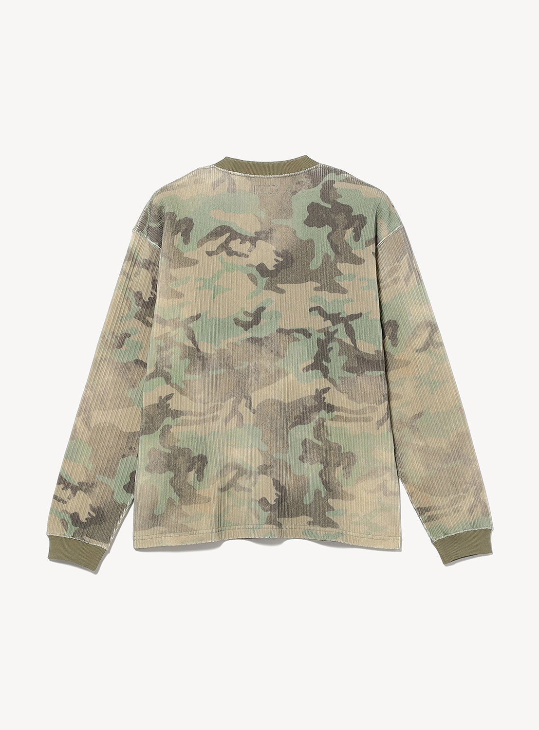 BEAMS Henley Neck Long-Sleeve T-shirt in a green camouflage print, featuring a ribbed texture, a buttoned neckline, and solid green cuffs.