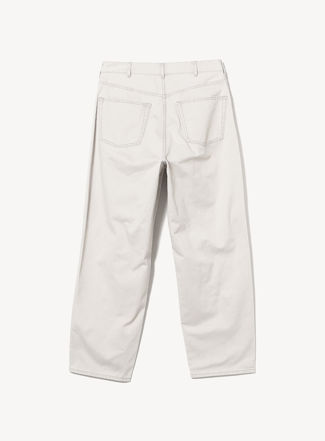 Back view of off-white BEAMS Wide Tapered Twill Pants featuring a tapered fit, two back pockets, and belt loops.