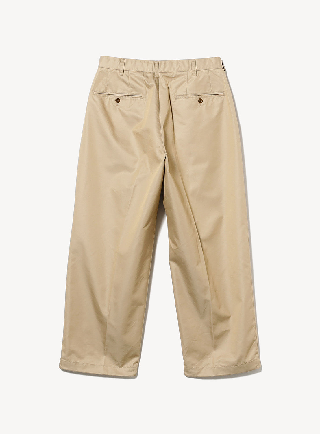 Beige wrinkle-resistant BEAMS Chambray Chino Pants featuring two back pockets with button closures.