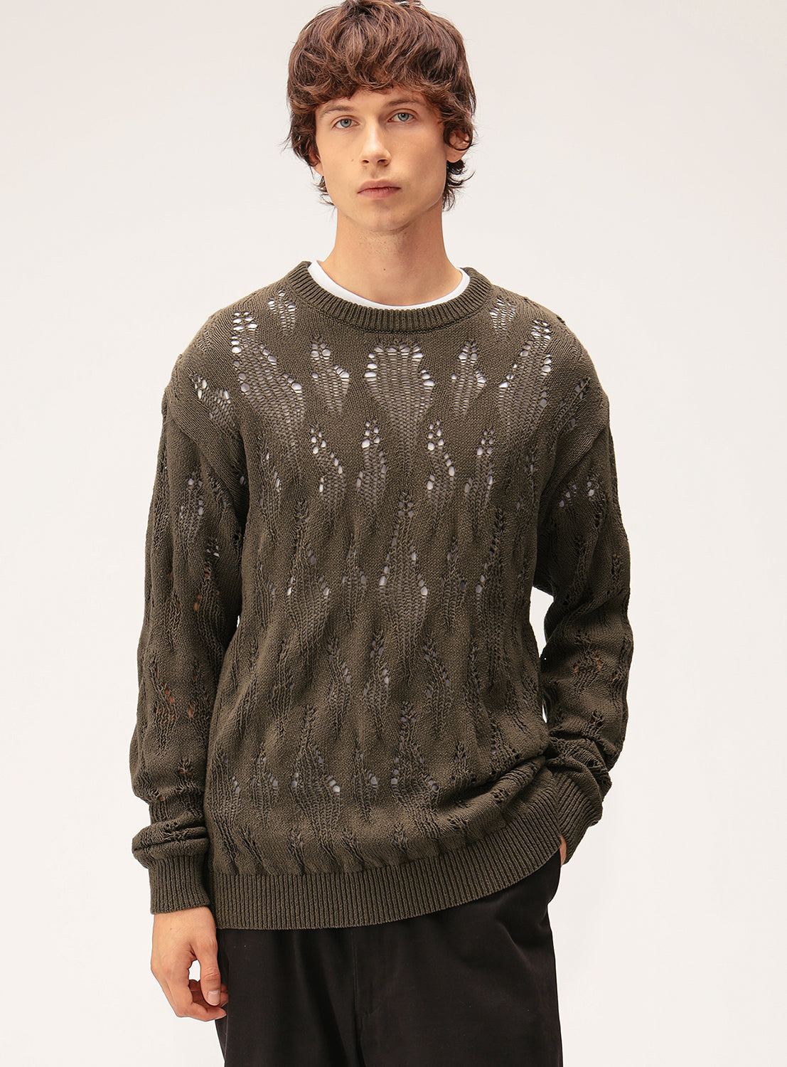 トップス BEAMS 3 Gauge Crochet Crew Neck Knit 3 Gauge Crew Neck Knit