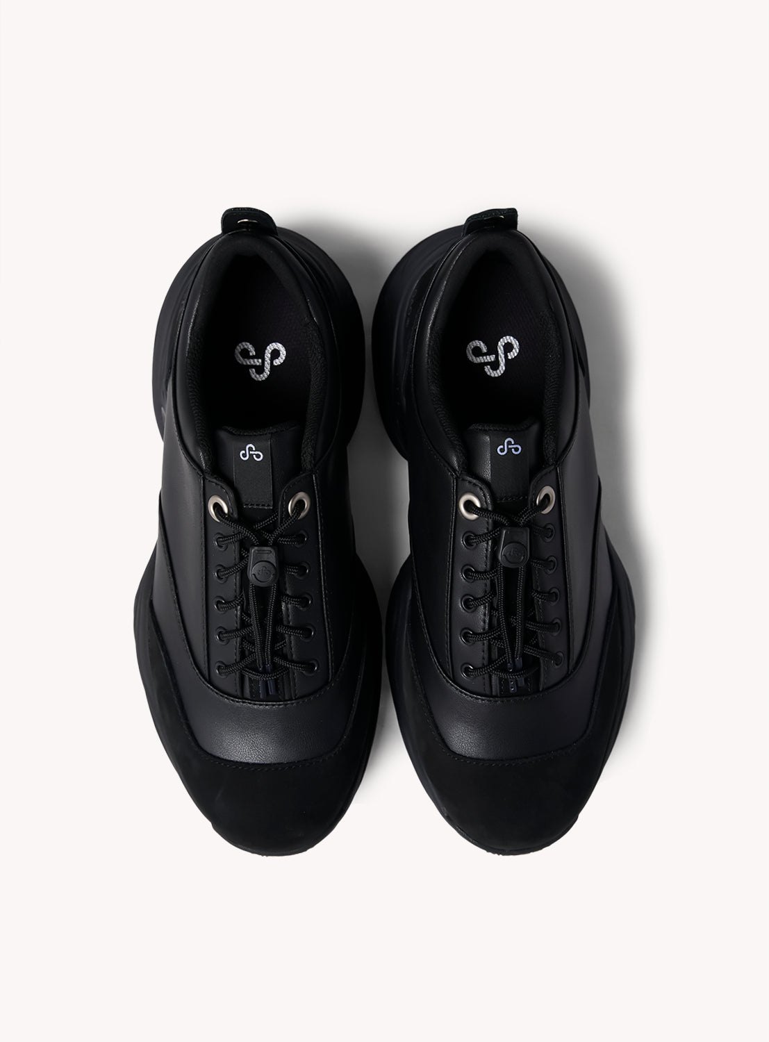 Auth Sneaker