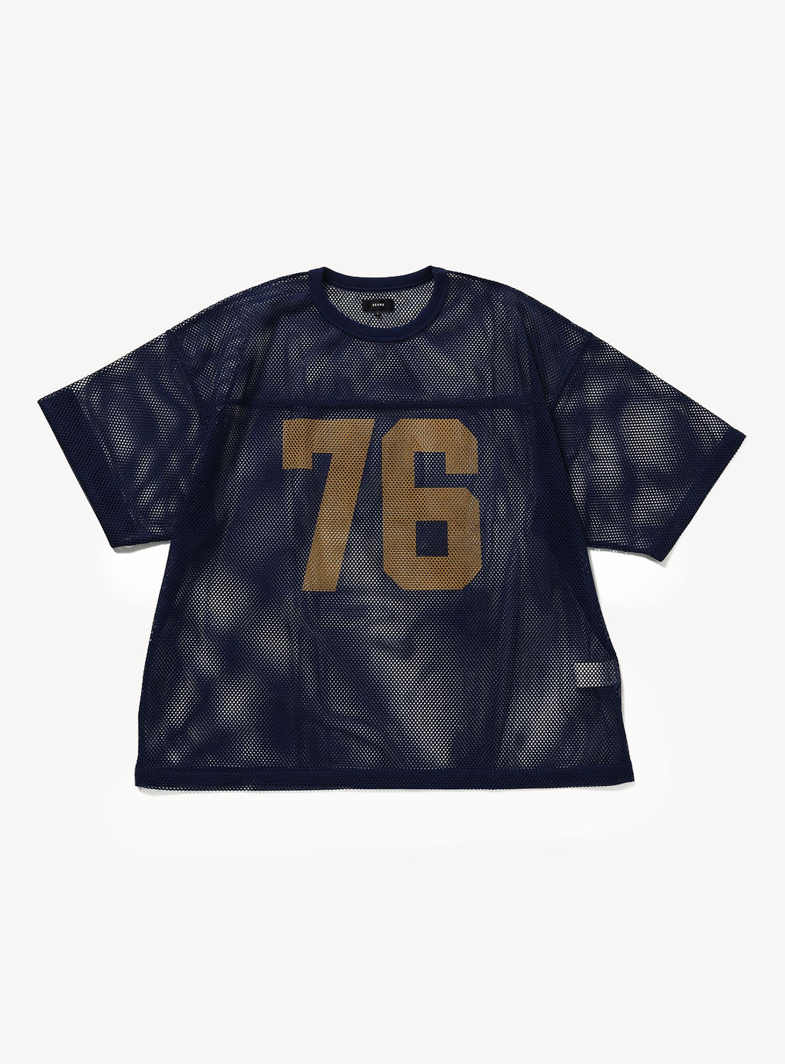 Wide Short Fit Numbered Mesh Print T-shirt