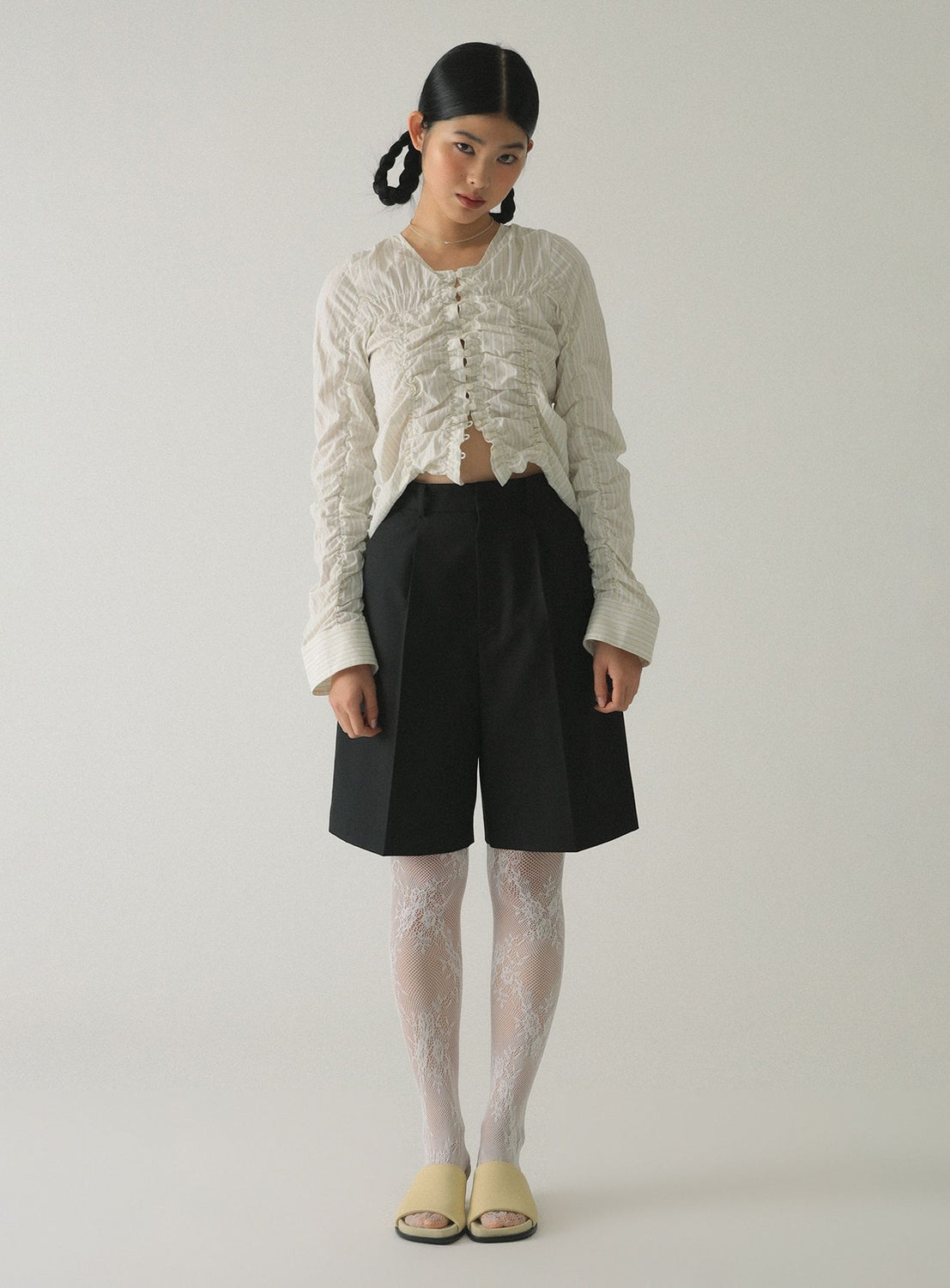 1-Tuck Shorts