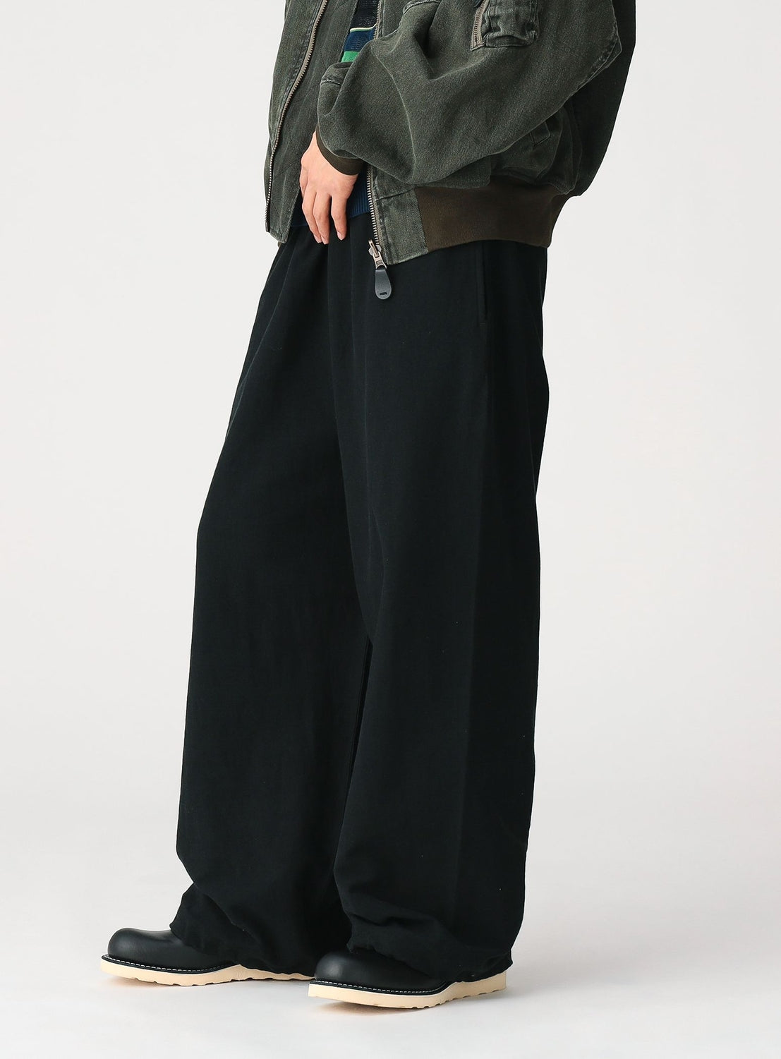 [Exclusive] Reverse Weave® Wide-Leg Trousers
