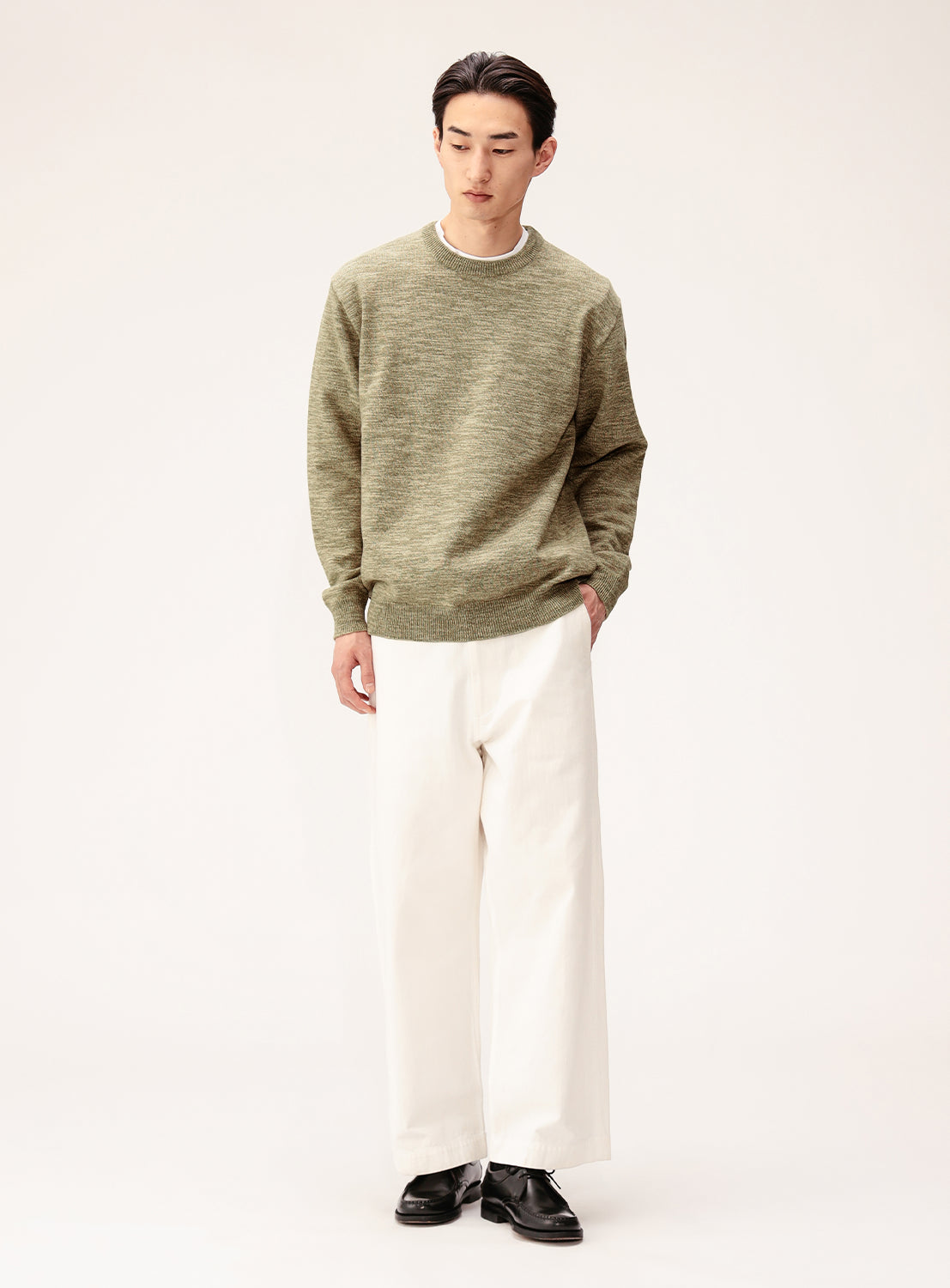 9-Gauge Textured Slub Knit Crew Neck Sweater