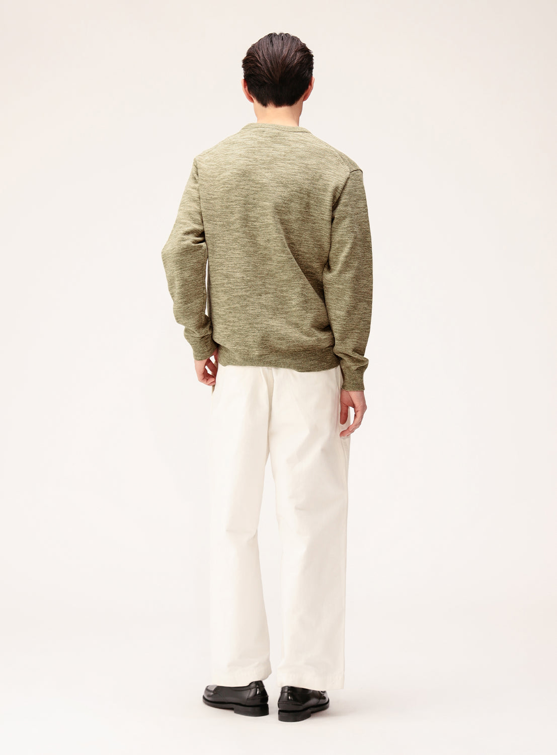 9-Gauge Textured Slub Knit Crew Neck Sweater