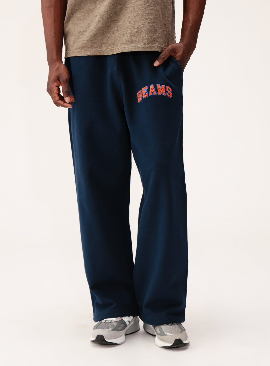 BEAMS Logo Heavyweight Sweatpants