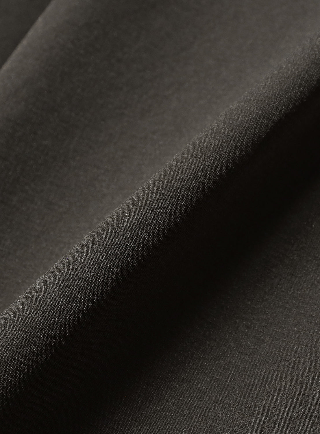 Water-Repellent Pullover Shirt