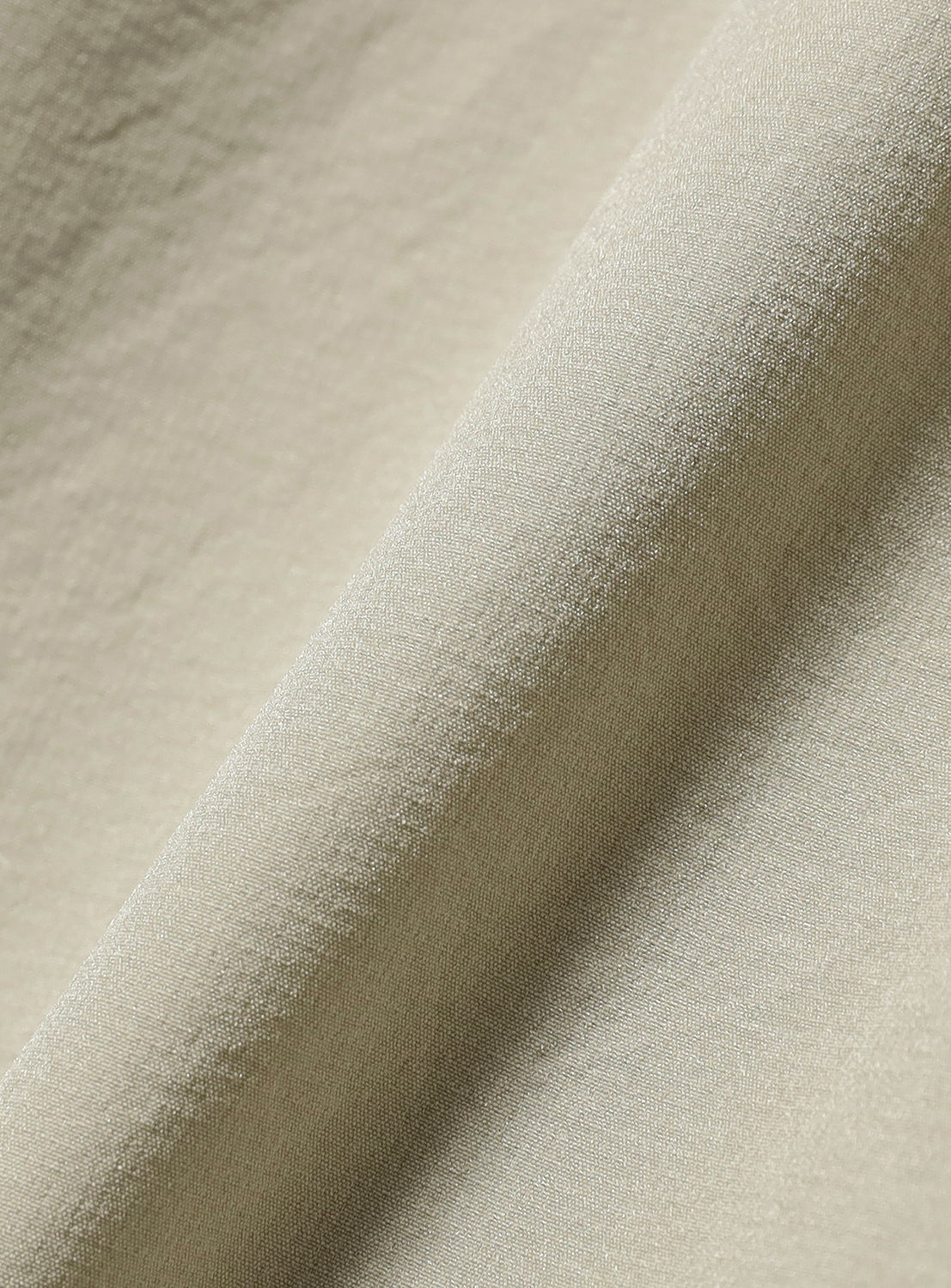 Water-Repellent Pullover Shirt