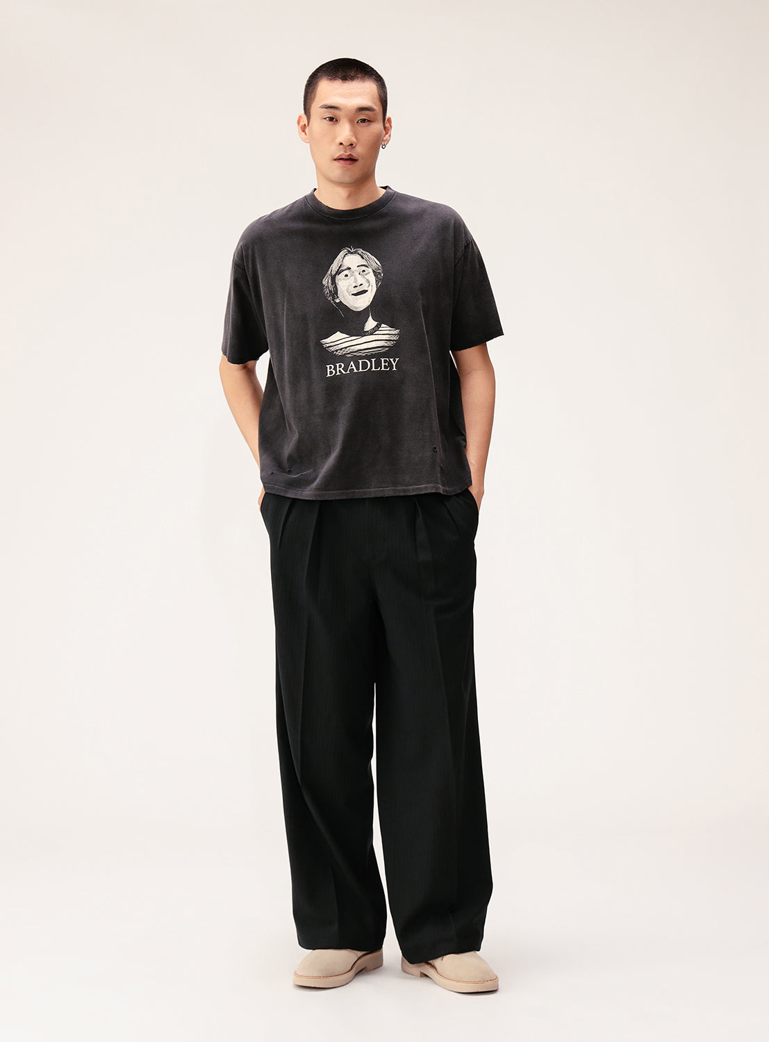 Basic Fit Portrait T-Shirt