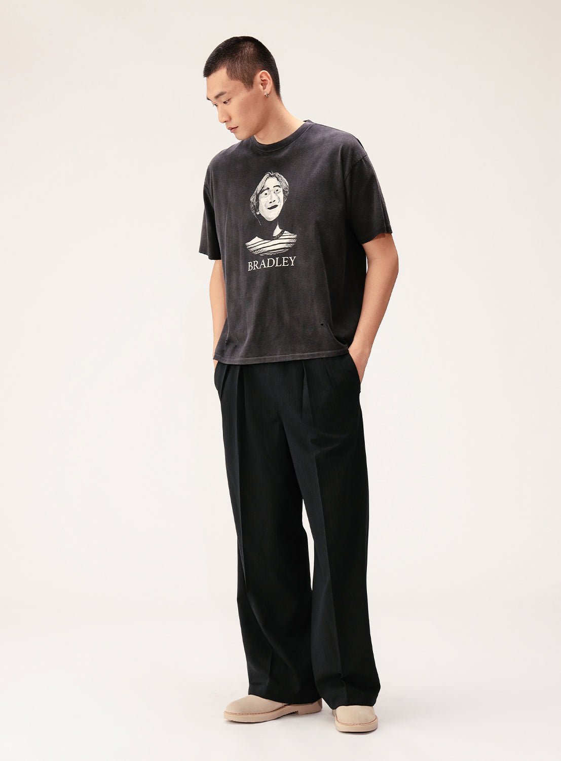 Basic Fit Portrait T-Shirt