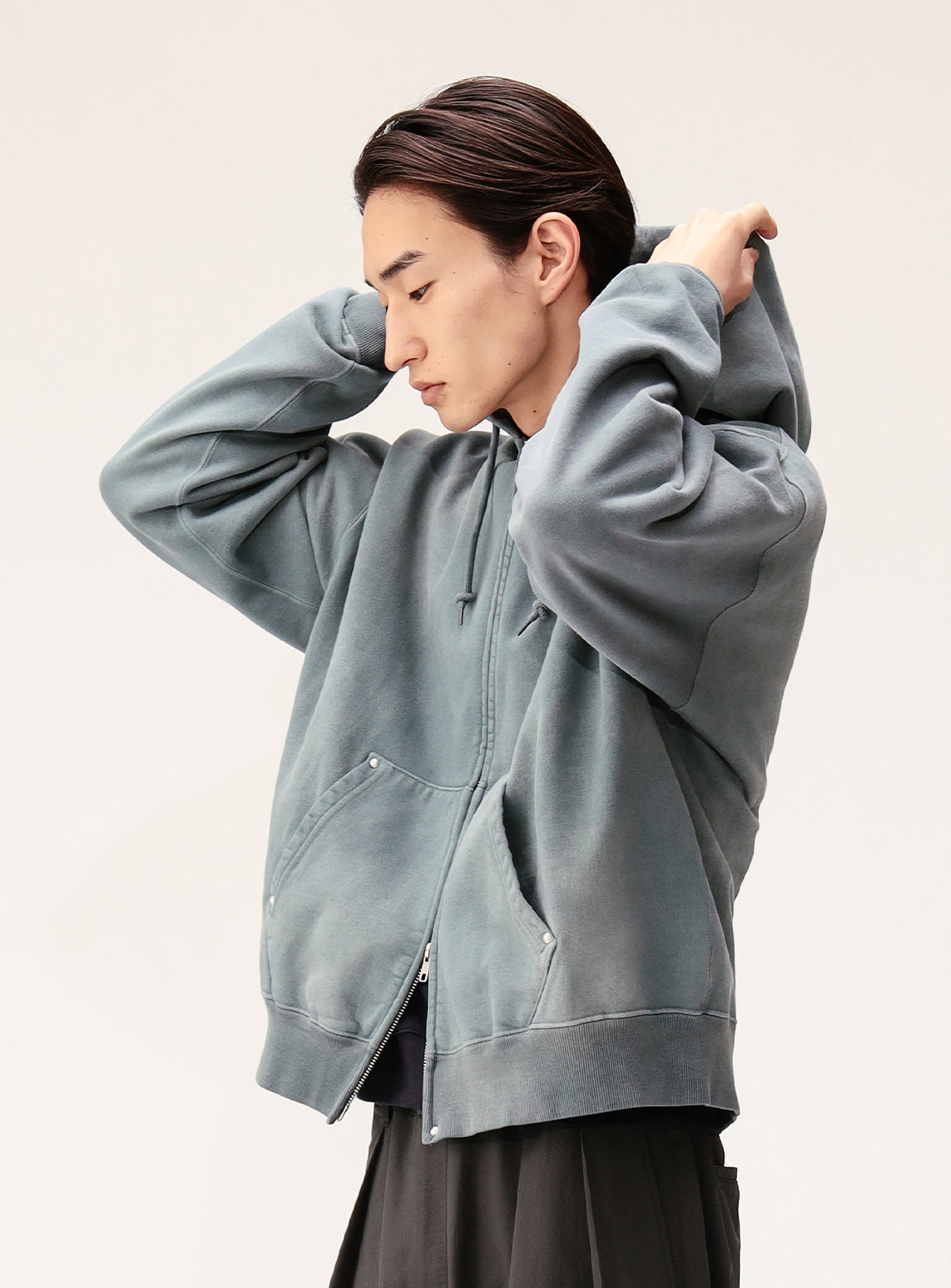 Faded Rivet Full-Zip Wide Short Fit Hoodie