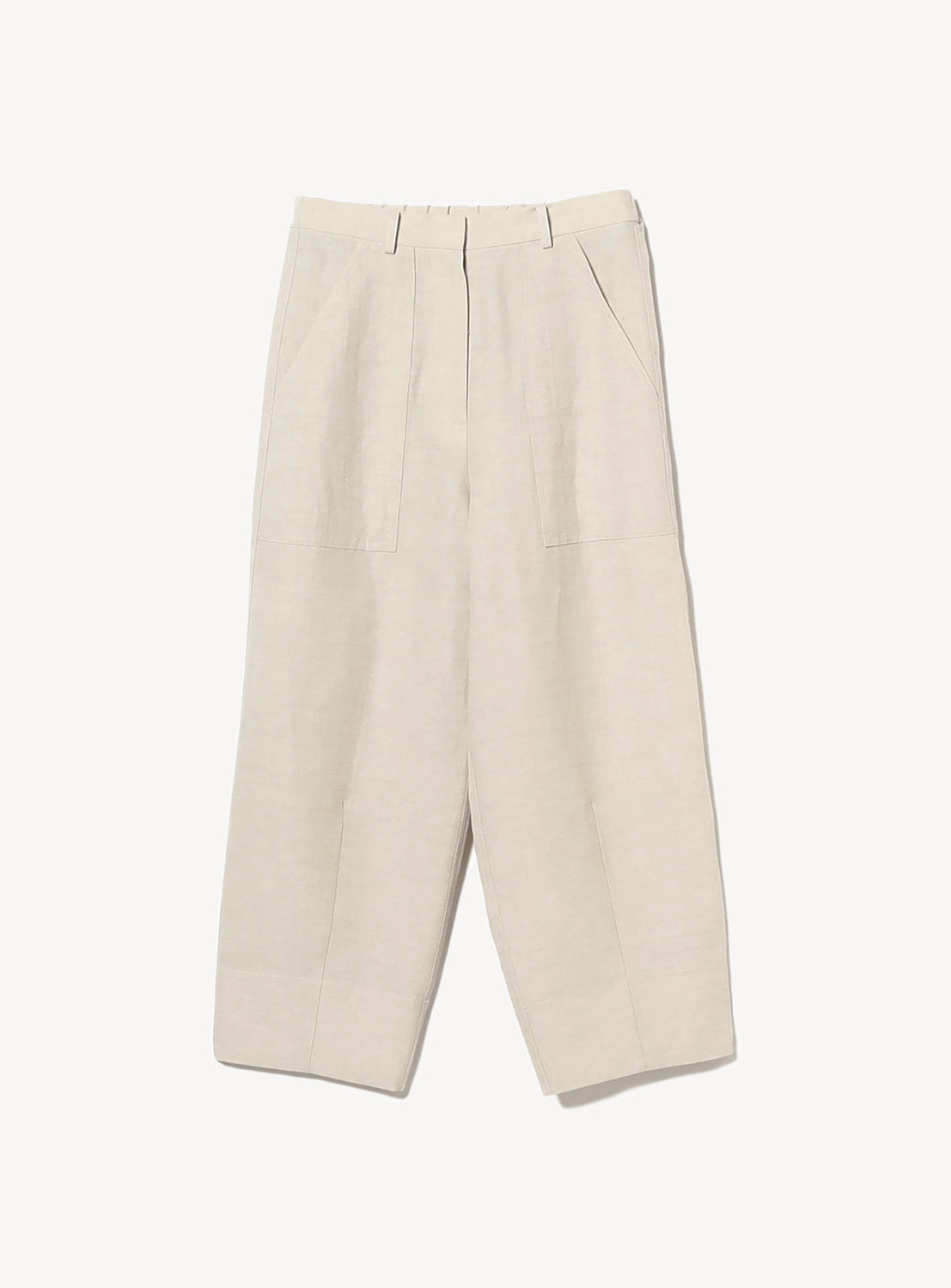 Oyster color cropped trousers with a high waist and large pockets. 