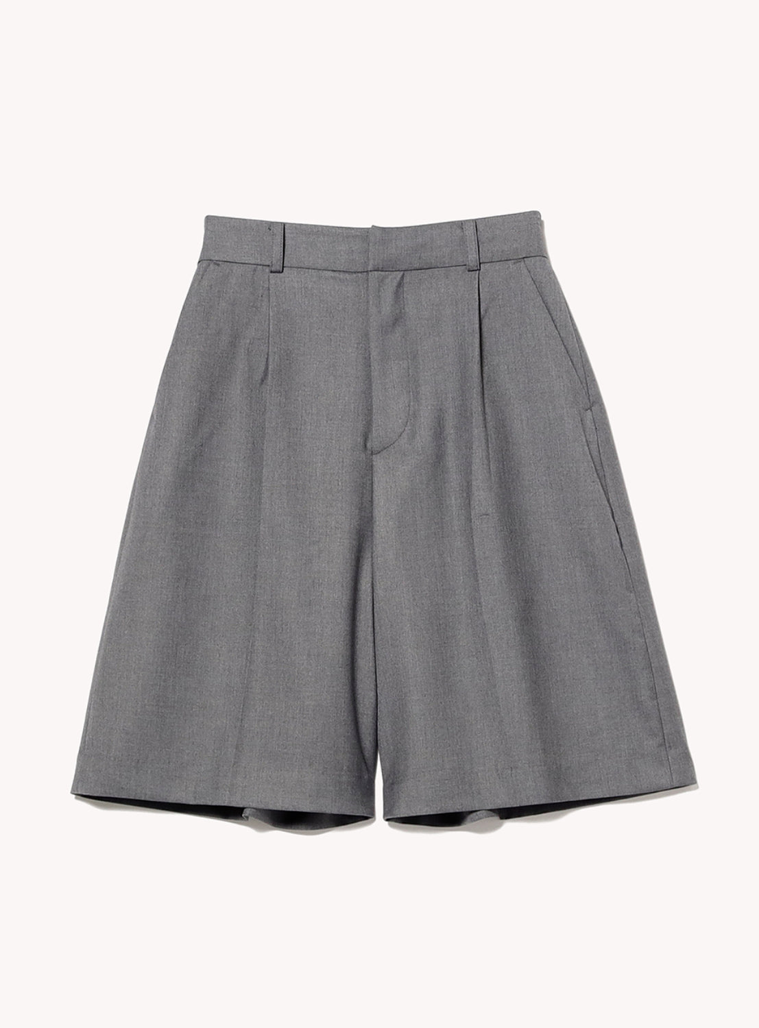 1-Tuck Shorts