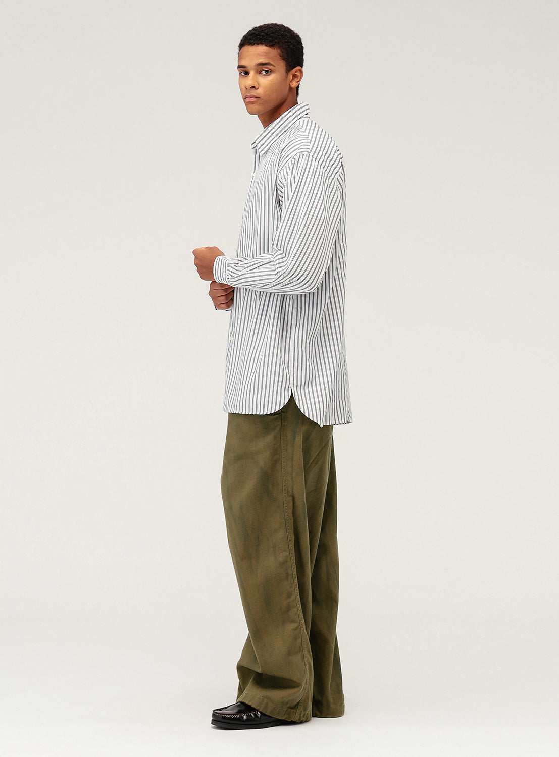 Distressed Wide Easy Pants