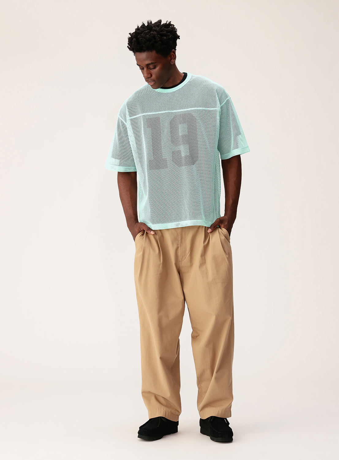 Wide Short Fit Numbered Mesh Print T-shirt