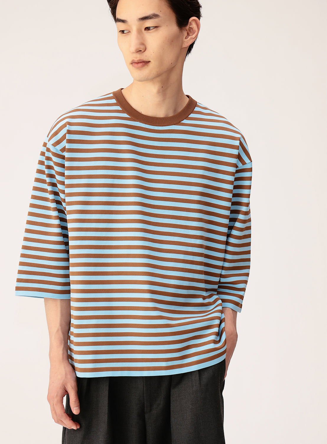 Wide Cropped Knit T-Shirt
