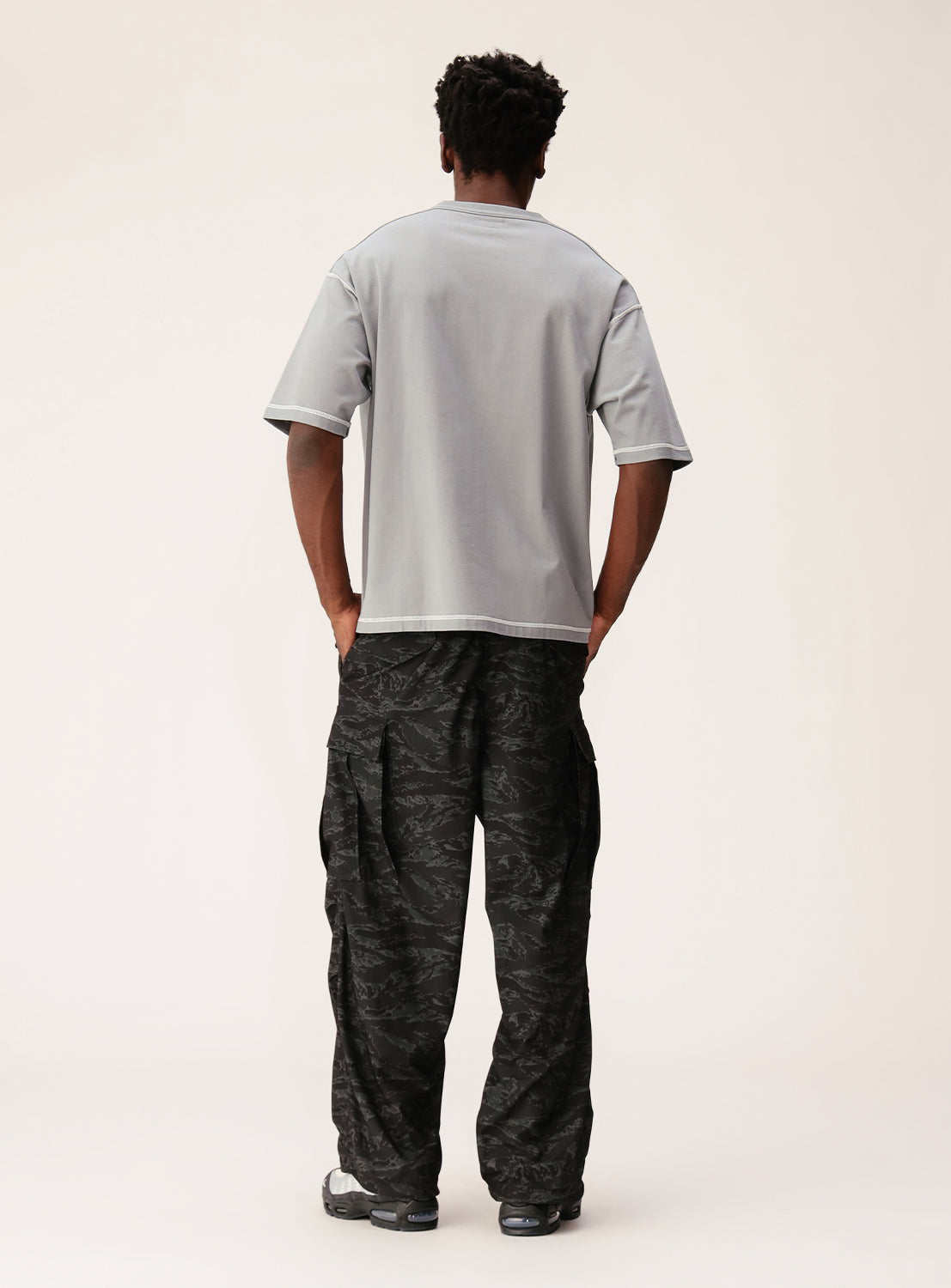 Back Stitch Loose T-Shirt