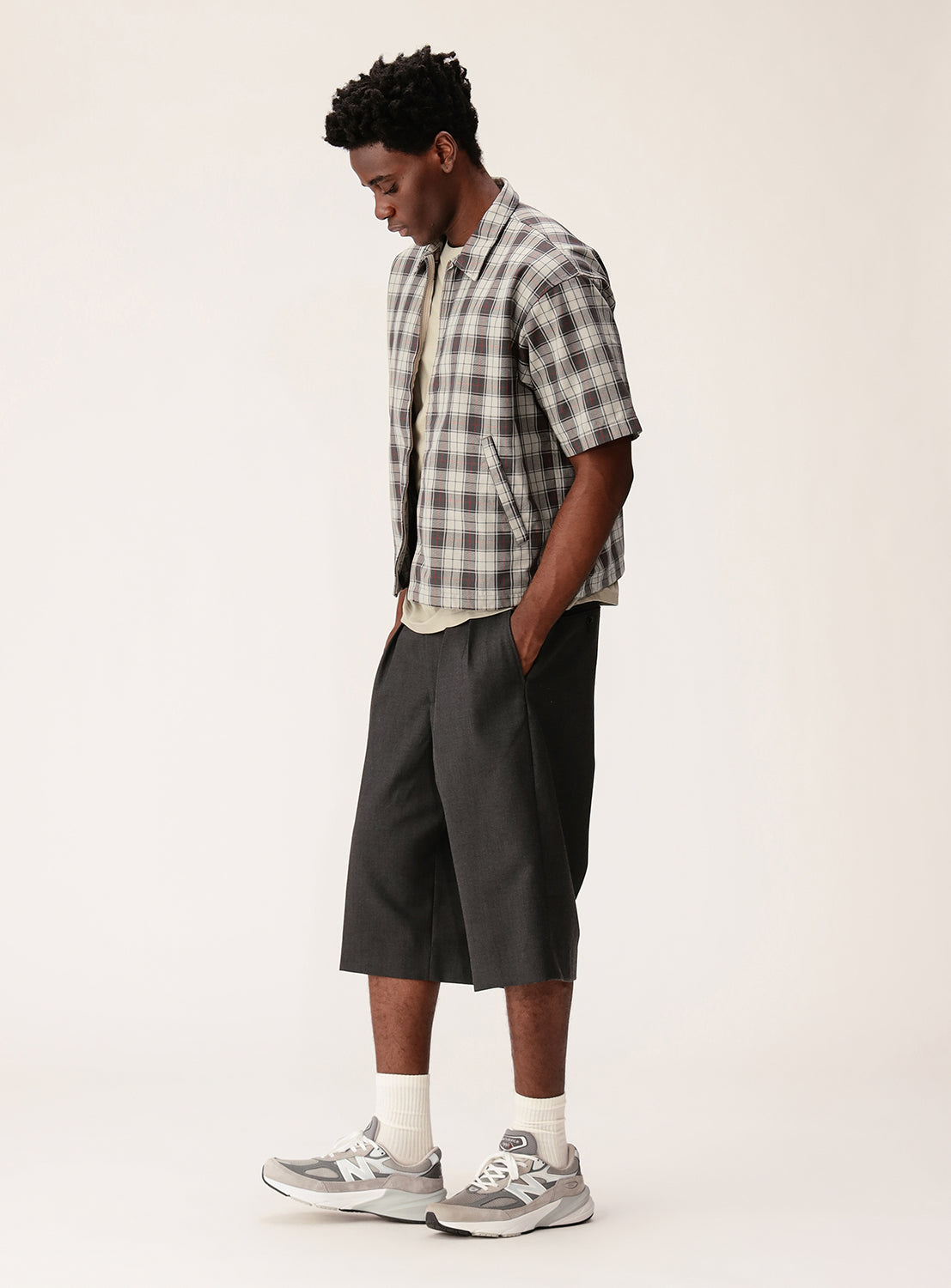Wide Short Slacks
