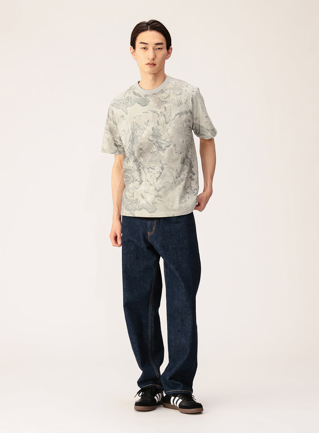 Basic Fit Camouflage Print T-Shirt