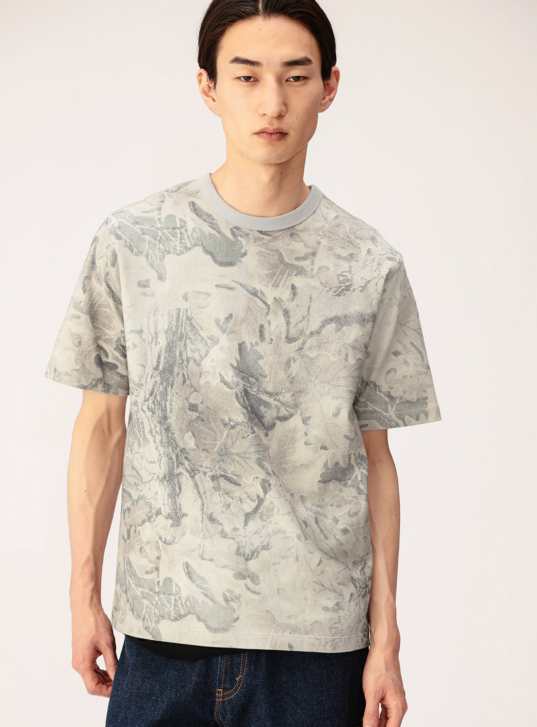 Basic Fit Camouflage Print T-Shirt