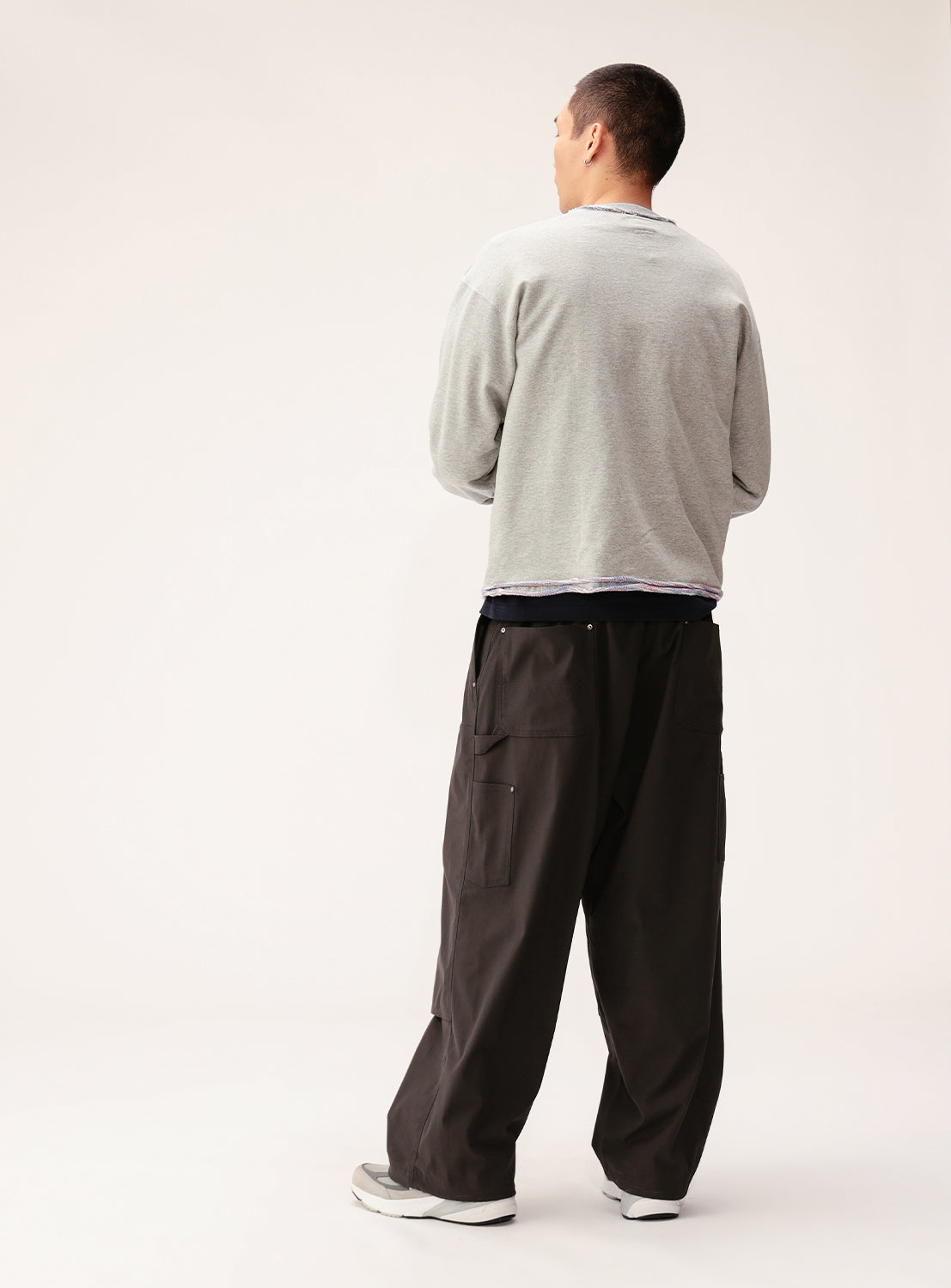 Kasuri-Dyed Cut-Off Crew Neck Sweatshirt
