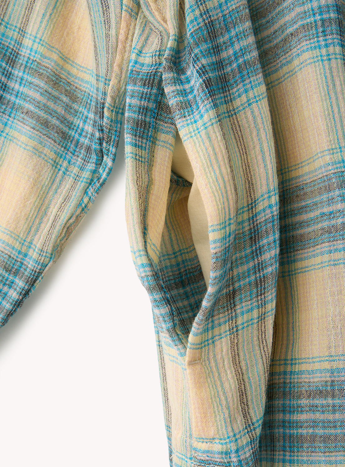 Thom Open-color Shirt