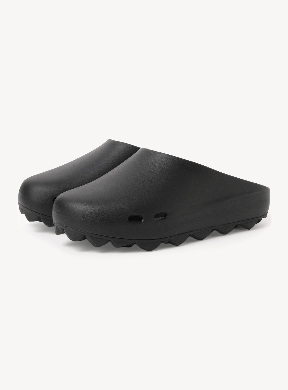 LUX-1 Closed-Toe Slide Sandals