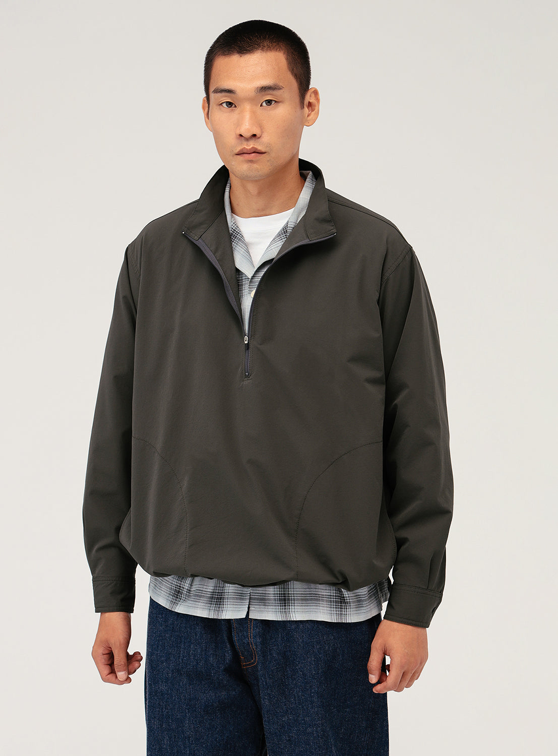 Water-Repellent Pullover Shirt