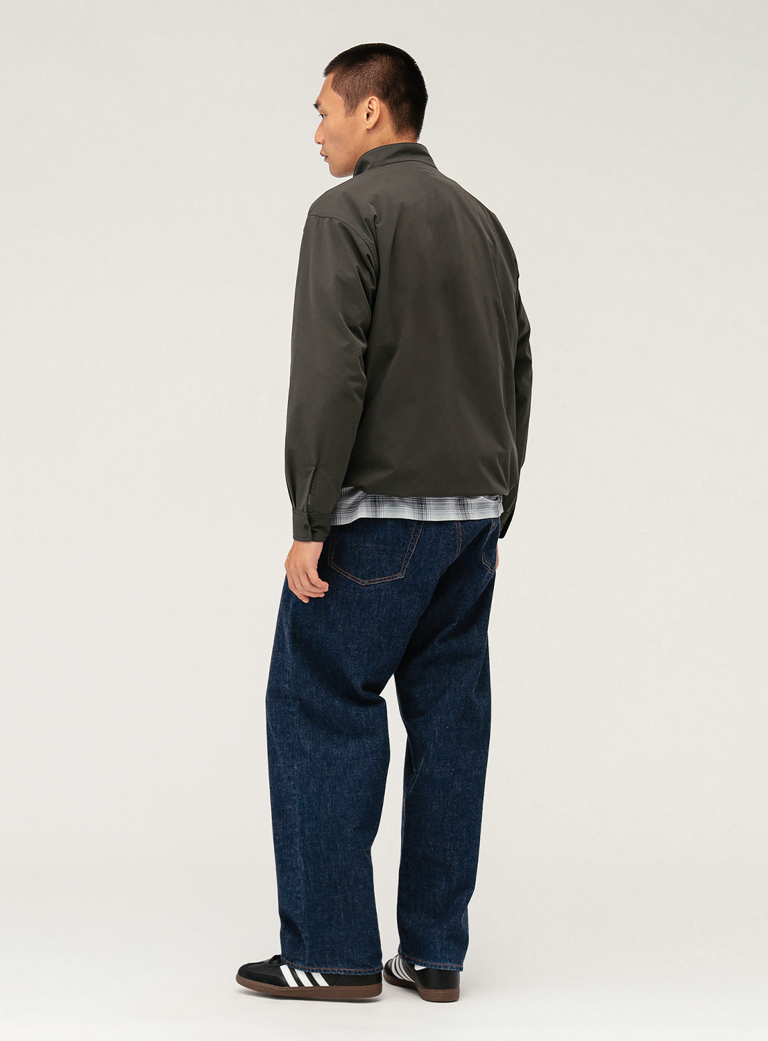 Water-Repellent Pullover Shirt
