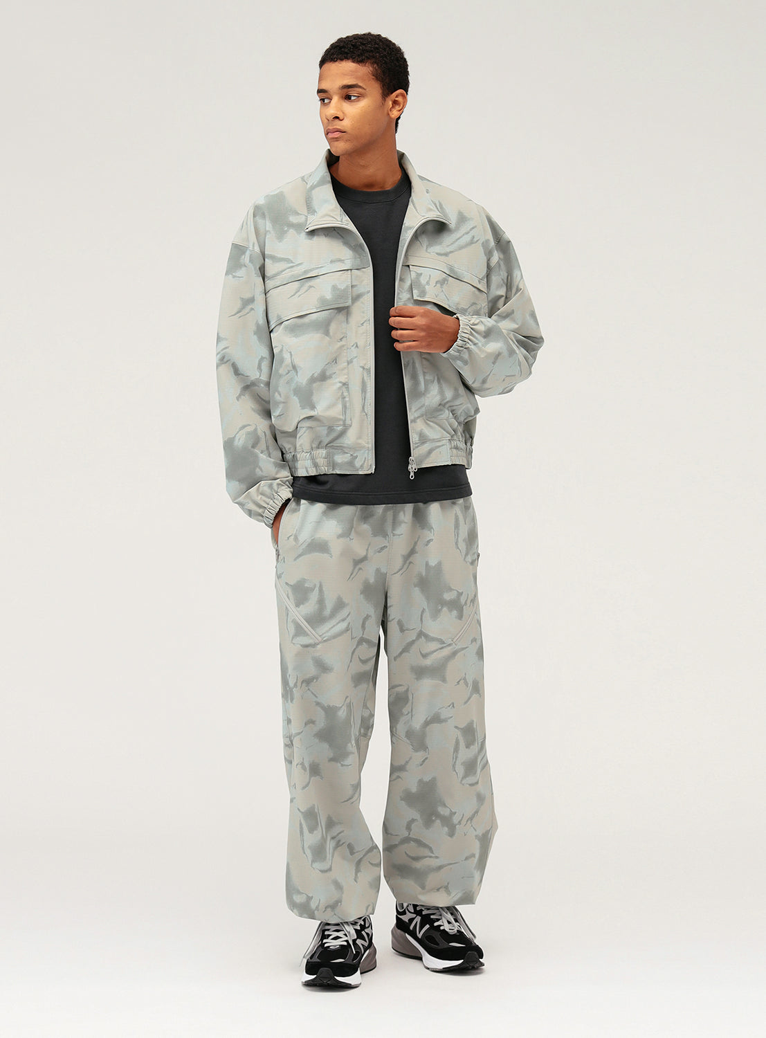 Wide Short Fit Wading Jacket