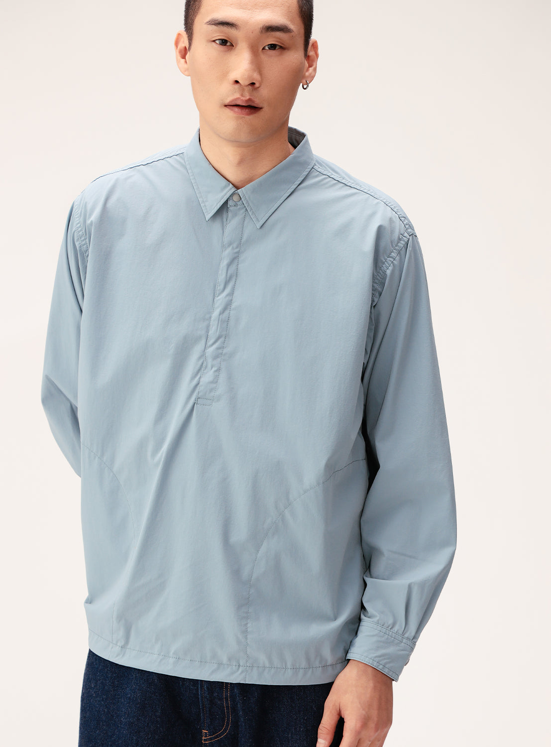 Wide Fit Tech Pullover Shirt