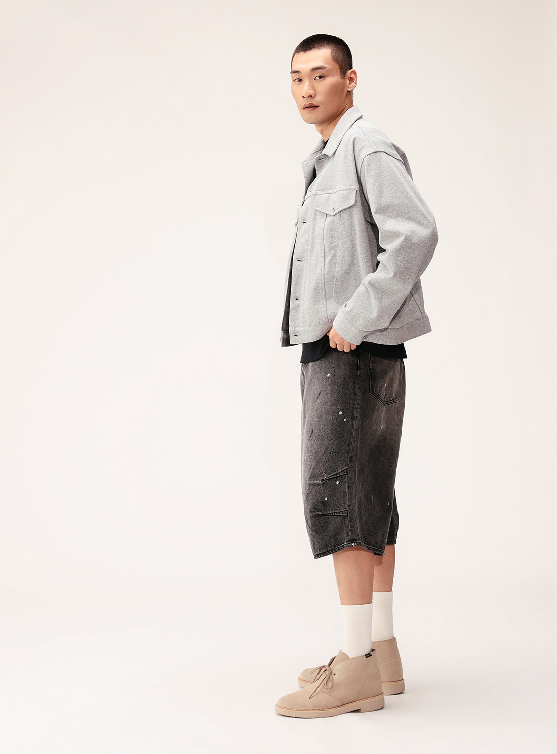 Quarter-Length Painter Denim Pants
