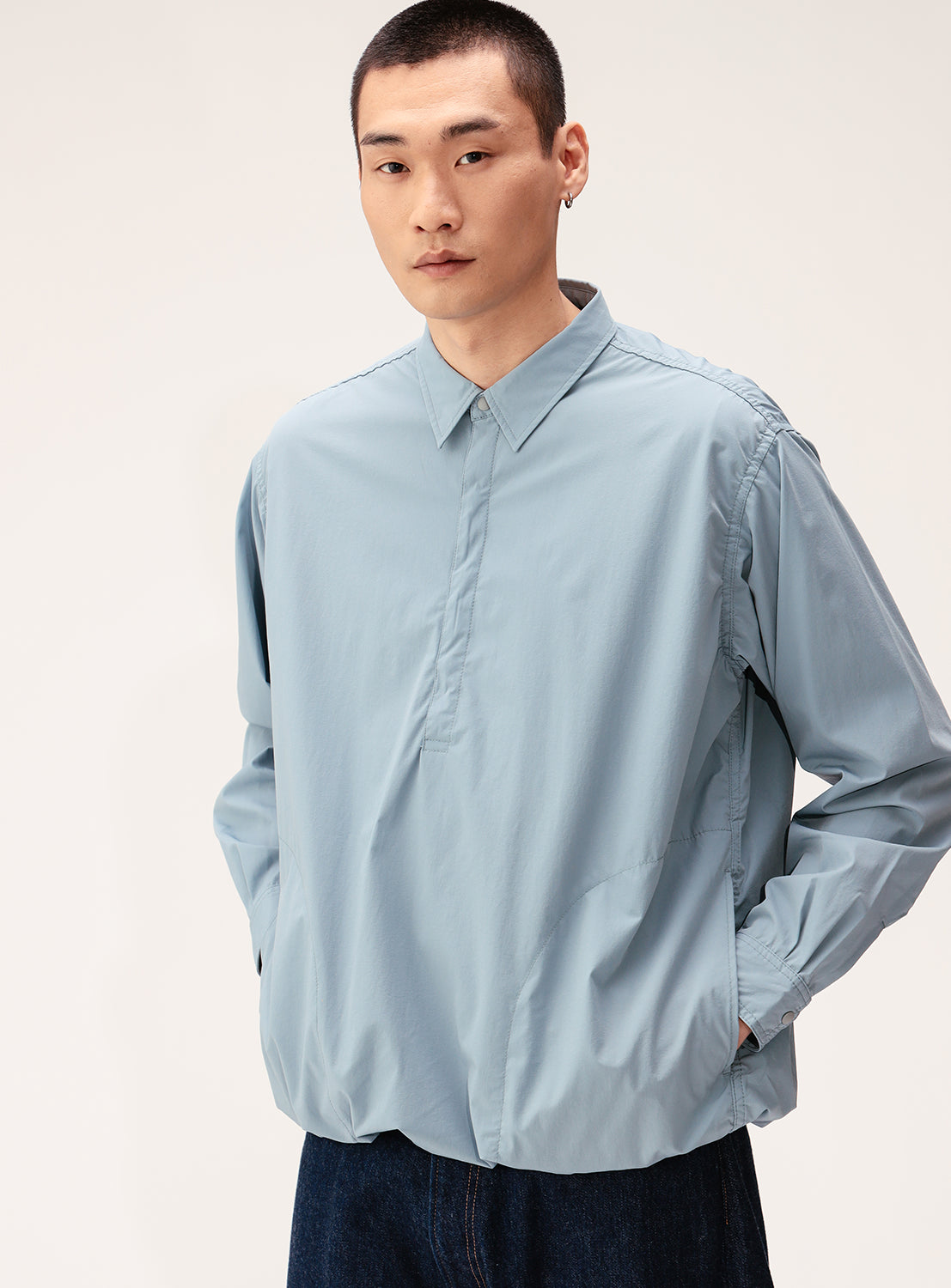 Wide Fit Tech Pullover Shirt